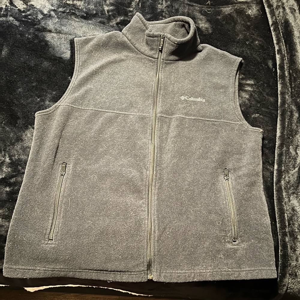 Columbia | Black Men’s Columbia Vest- size XL